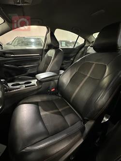 نيسان ألتيما